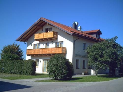 Pension Demmel, Bed & Breakfast Bruckmuhl Bagian luar foto